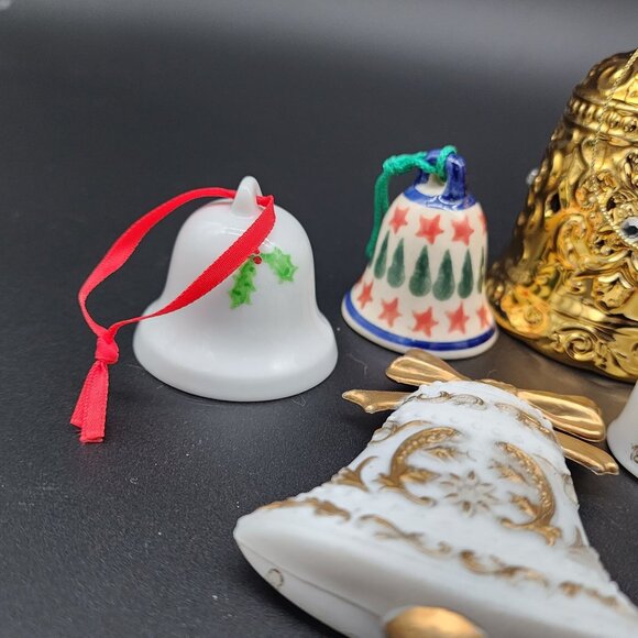 Vintage 9 Ceramic Hanging Bell Ornaments Gold White Deer Santa Precious Moments - Picture 5 of 8